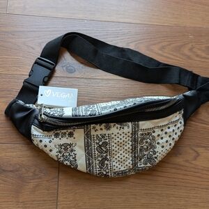 Vegan Black and White Quilted Paisley Waist Bag NWT